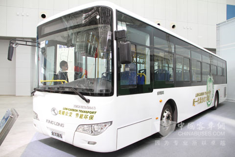 获得中国十佳新能源客车奖的XMQ6127AGH43