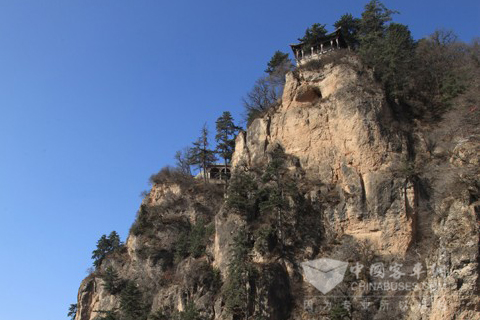 鬼斧神工的崆峒山