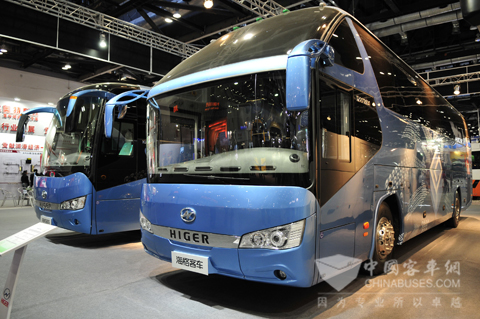斩获最佳公路客车奖的海格客车