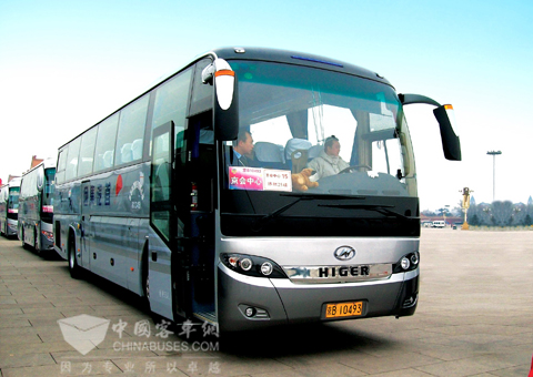 服务两会的海格车队