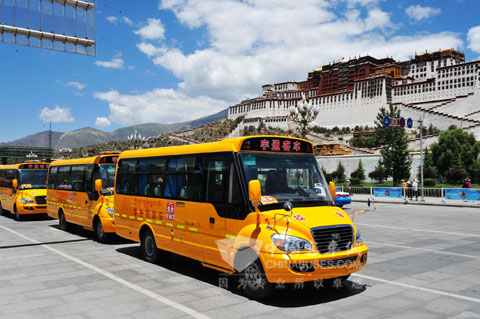 宇通专用校车驶入世界屋脊