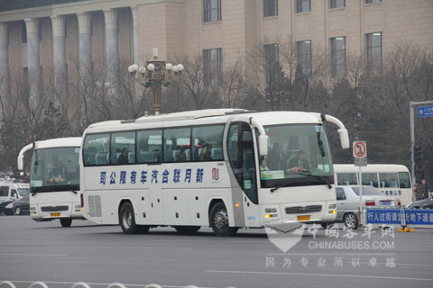 宇通客车服务两会:品质相伴 服务无忧