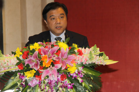 重庆恒通客车有限公司总经理郑先国