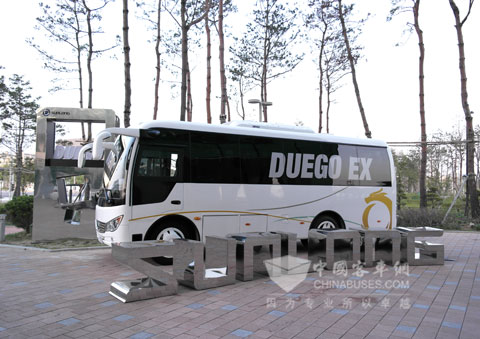 申龙DUEGO EX巴士交付韩国