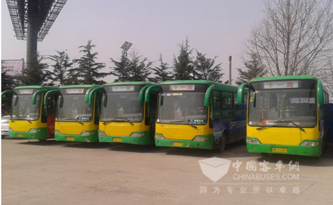 山东省平度市泰航公交公司运营的搭载江淮底盘的客车