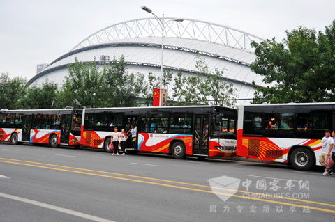  黄海客车服务第十二届全运会 