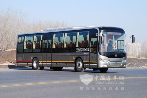 中通定制公交靓丽的外型