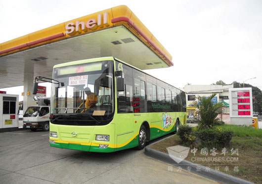 五洲龙混合动力大巴在菲律宾运营良好
