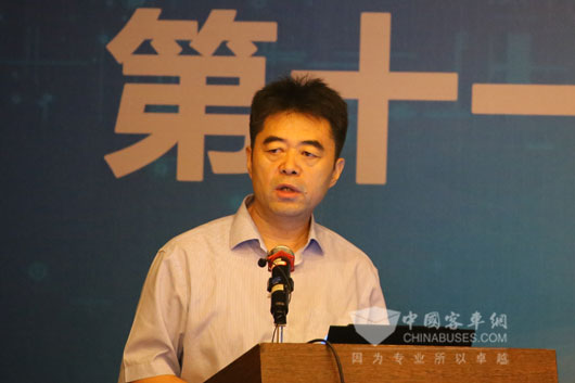 中国公路学会客车分会秘书长胡选儒:公共汽车类型划分及等级评定标准解读.JPG