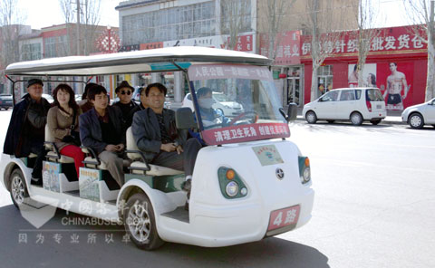 内蒙古自治区阿勒腾席热镇的免费公交