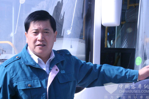 青岛交运集团温馨巴士有限公司总经理曲国庆