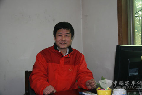 陕西五环客运有限公司总经理杨建新接受完美作业网有免费视频记者采访