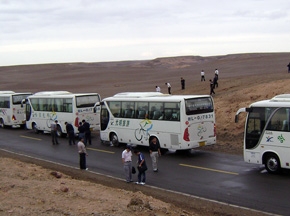 成功穿越死亡之路——金旅XML6896客车的罗布泊探险之旅