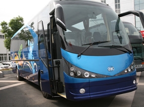 弯道超越 国家政策助推新能源客车发展