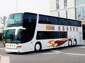 “安全第一 有容乃大”——安凯亮剑北京道路车辆展