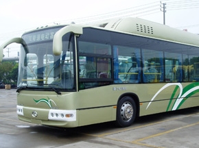 大金龙潜心八年研发新能源客车