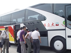 国家四部委领导考察安凯新能源客车项目