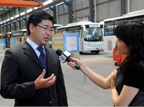 中央电视台新闻联播报道中大新能源客车