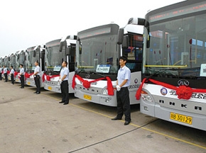 129辆安凯、苏州金龙新型公交车“入赘”宁波