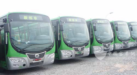 合肥公交驾校订购的教练客车