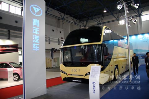 青年客车高端精品JNP6126A