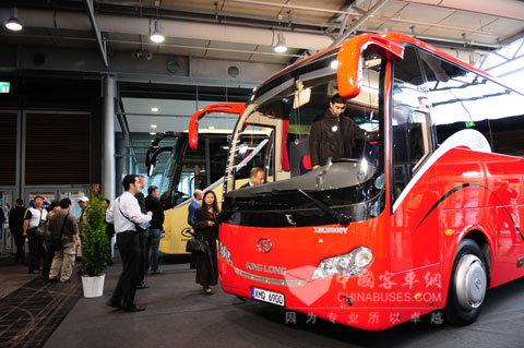 2008年,大金龙代表中国客车首次登陆汉诺威国际商用车展
