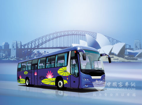 XML6121大型豪华客车