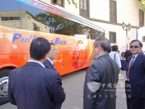 宇通车引发现场热议