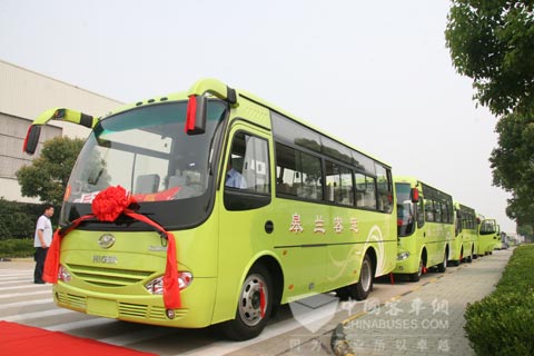 甘肃皋兰的海格客车车队