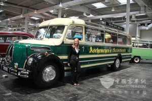 经典的老爷客车