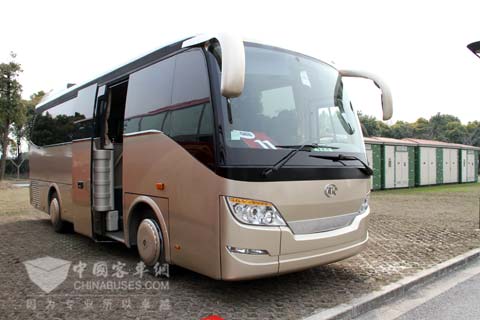 安凯最新研发的HFF6903KZ-8高端商务车