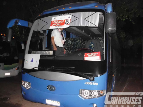 首脑会期间负责接送使命的百路佳客车