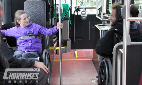 意大利马尔凯运营残障人士定制客车