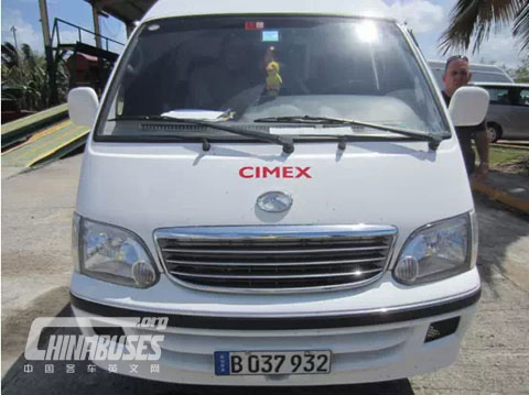 114辆大金龙金威出口古巴