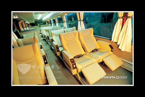 西沃客车 Volvo9300 内部空间