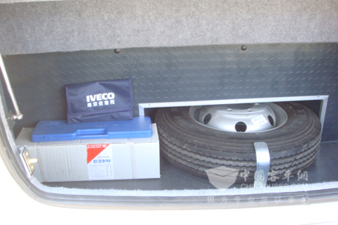 常隆客车YS6606(国三)