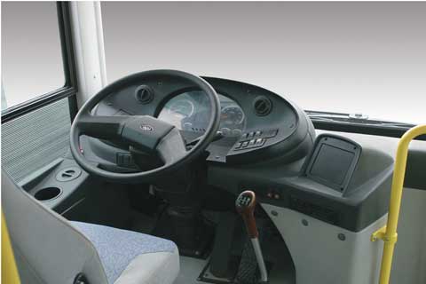 黄海客车DD6109B20