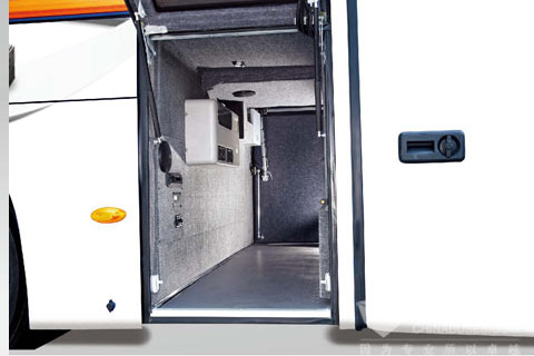 金龙客车XMQ6129Y(欧洲版)