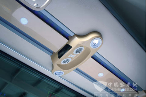 金龙客车XMQ6129Y(欧洲版)