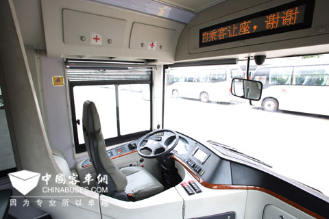 申龙客车SLK6129