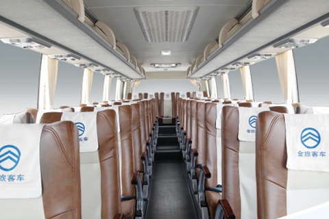 金旅雪豹系列大型天然气客车
