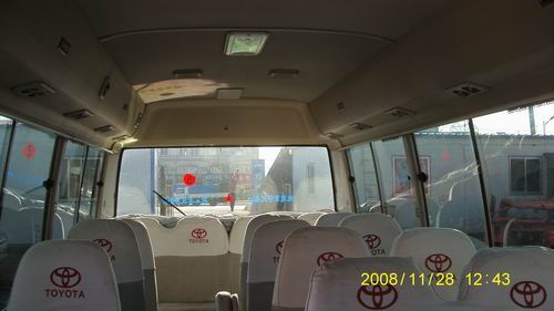 30座日本丰田考斯特