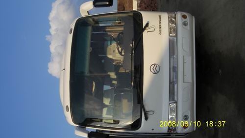 出售03年33座金龙