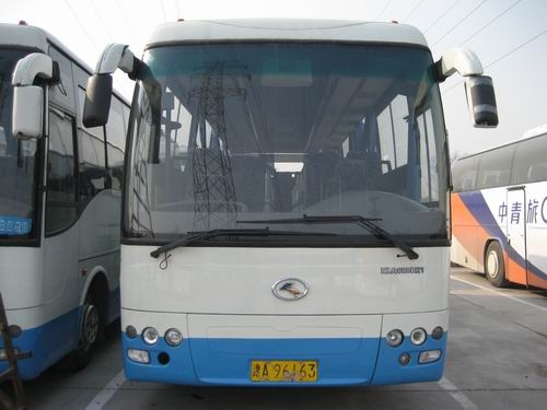 出售04年金龙6820