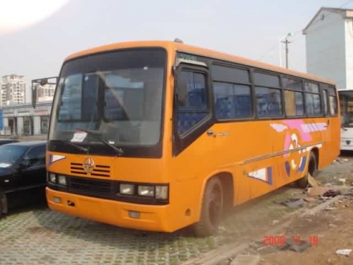 出售南京牌照亚星大客车