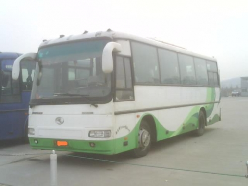 出售2001年金龙6892