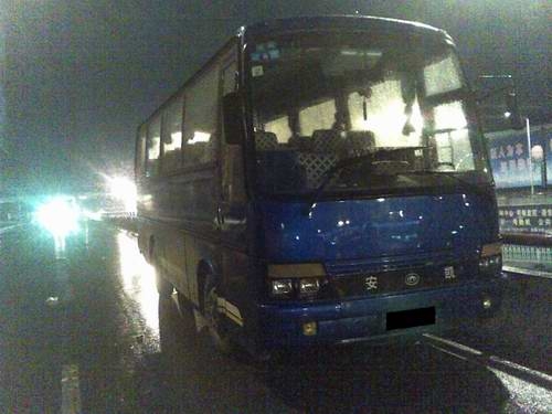 安凯  37坐车  00年
