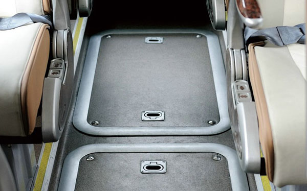 宇通ZK6117H5QE客车(柴油国五24-48座)