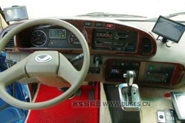 上饶SR6700HBEV客车(纯电动10-19座)