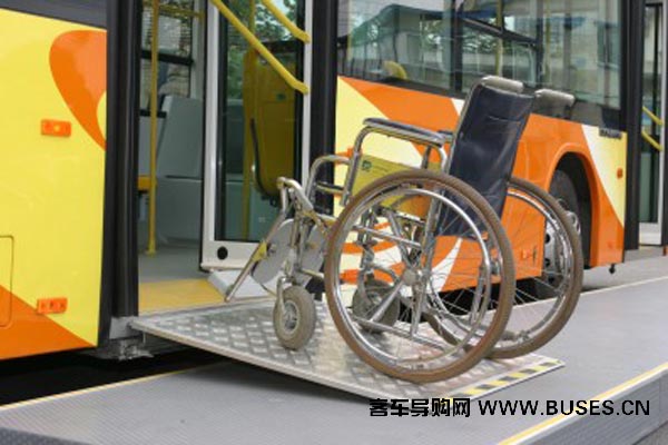 黄海DD6129S69公交车(柴油国四24-46座)